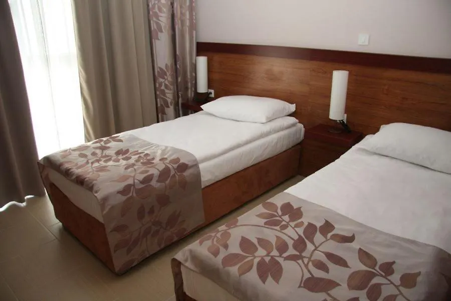 Hotel Aquapark Zusterna-1