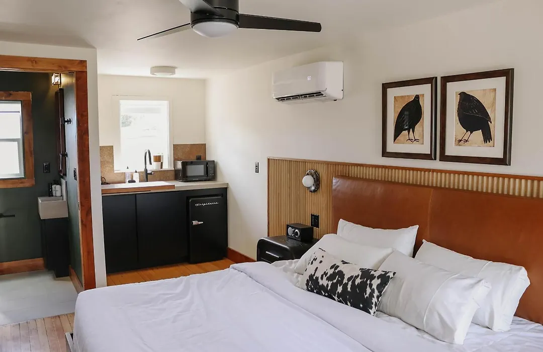 The Stranger Lodge - Pet Friendly-1