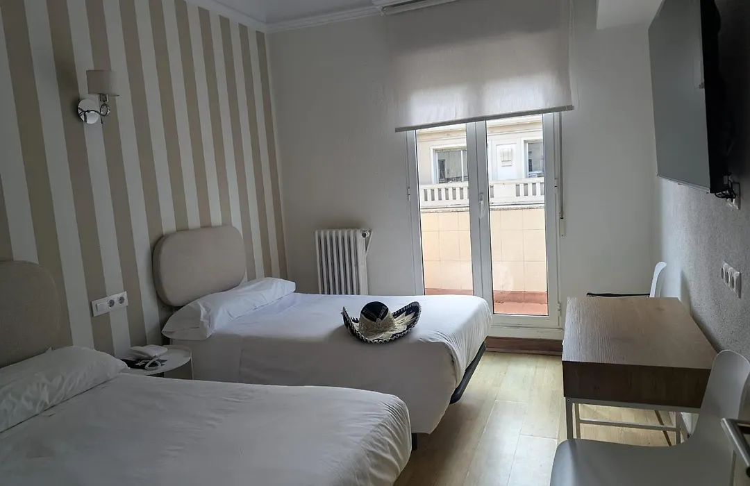Hostal La Mexicana-1
