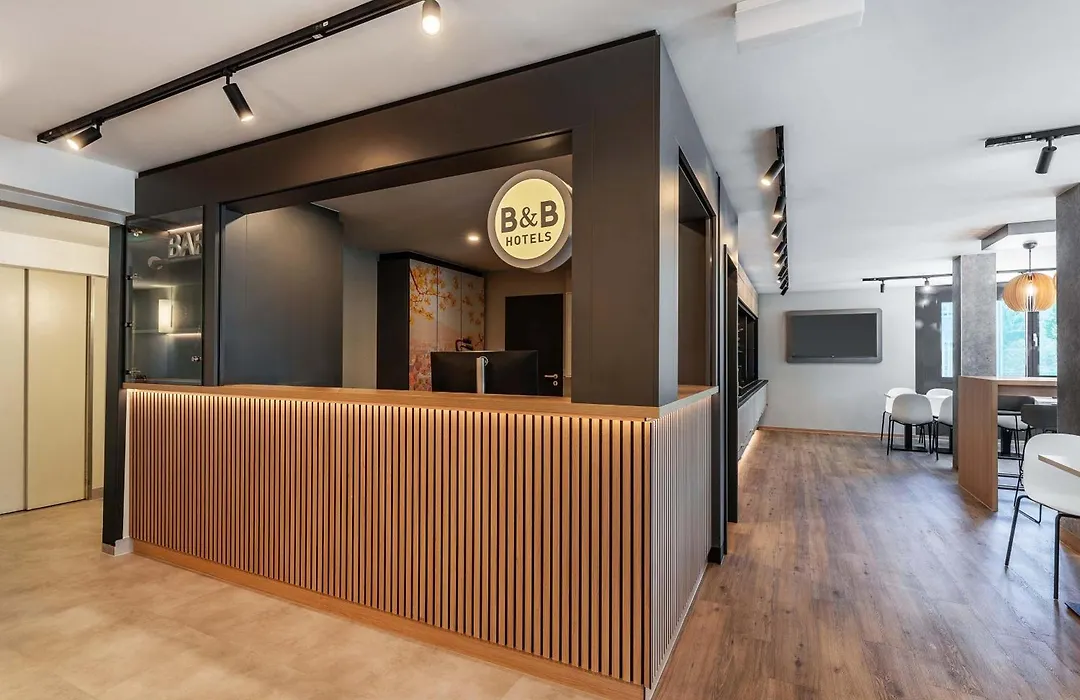 ibis budget Freiburg Sued-1
