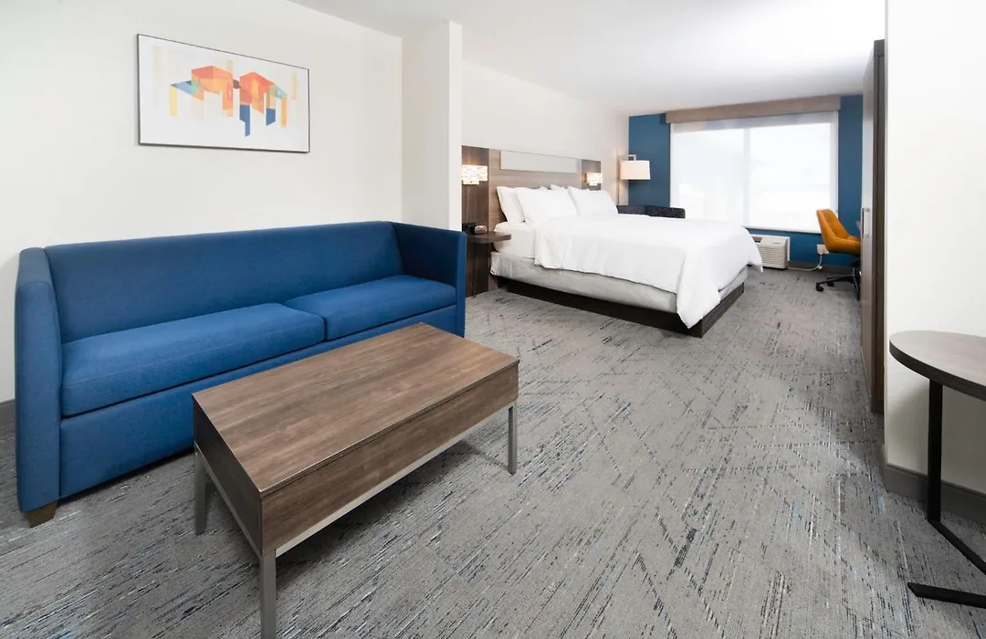 Holiday Inn Express Hotel & Suites St. Charles By Ihg-1