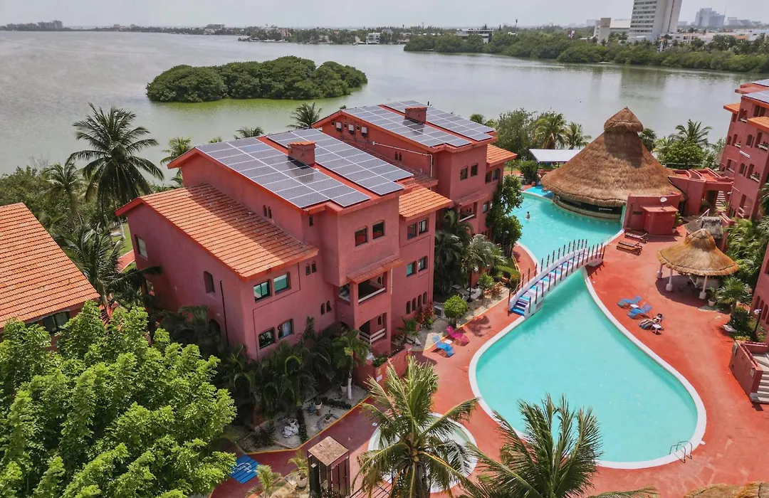 Nílu Cancun Zona Hotelera by Selina-1
