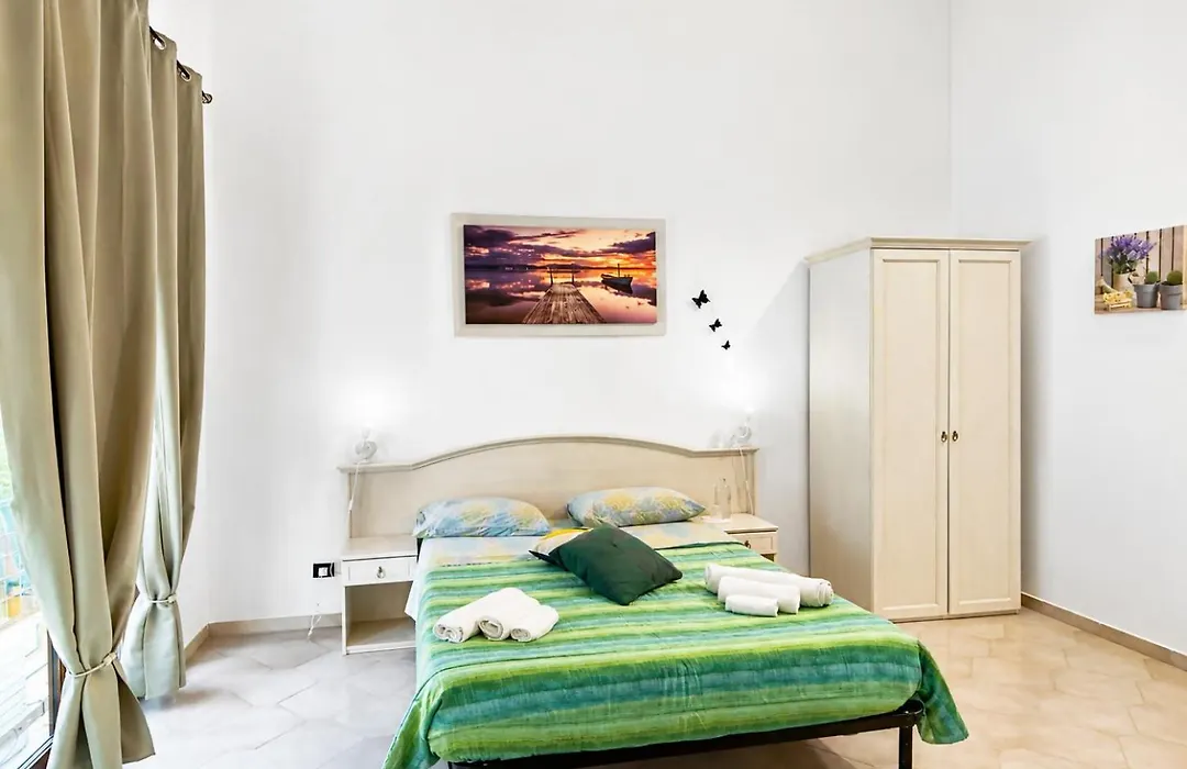 Bed And Breakfast Station-1