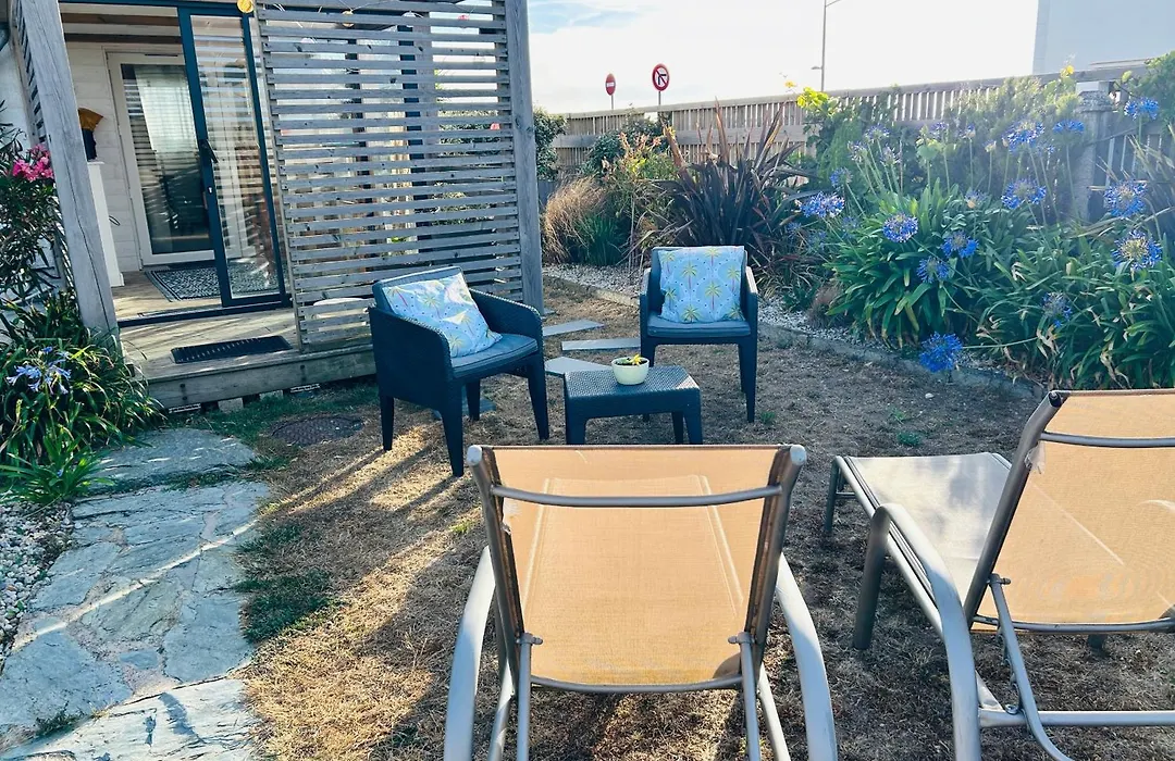 La Cabine côté mer et côté jardin à la VILLA PLEIN VENT-1