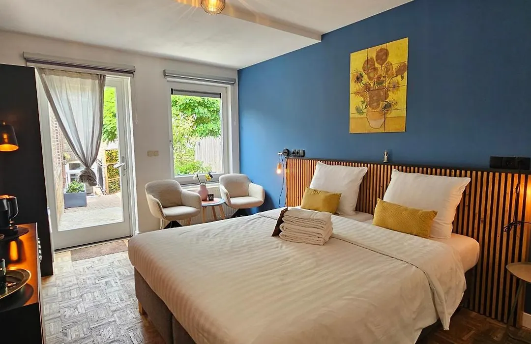 Auberge A Gen Kirk B&B-1