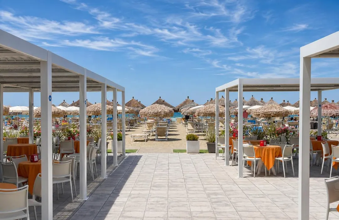 Hotel Europa Beach Village-1