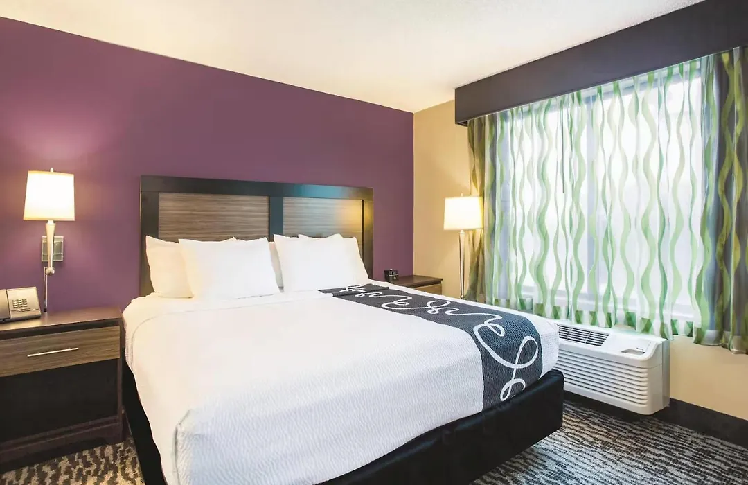 Comfort Inn & Suites Clearwater South-1