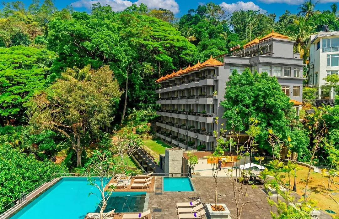 Thilanka Hotel-1