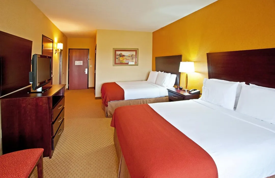 Holiday Inn Express Hotel & Suites Franklin By Ihg-1