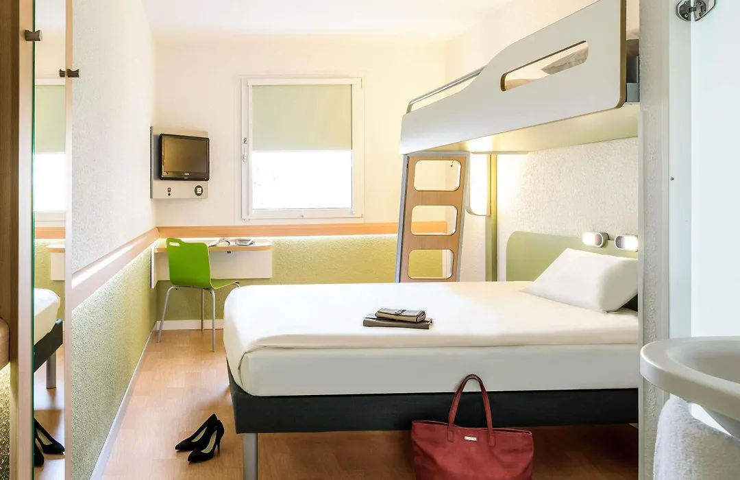 Ibis Budget Marseille Vitrolles-1