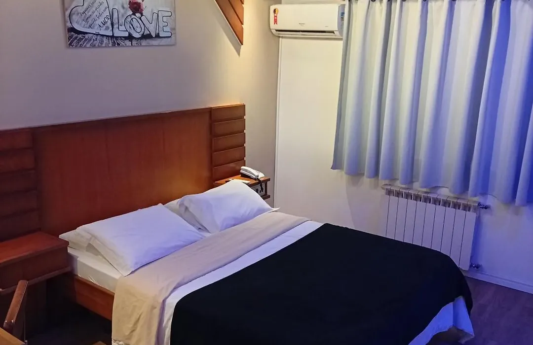 Motel Avenida (Adults Only)-1
