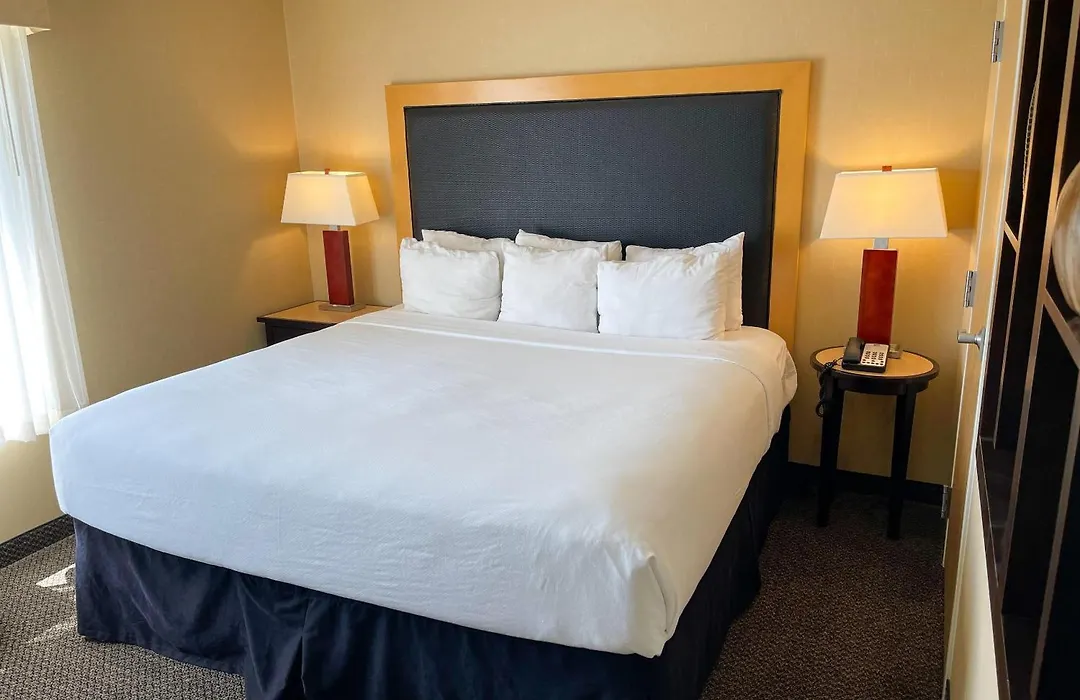 Cambria Hotel Appleton-1