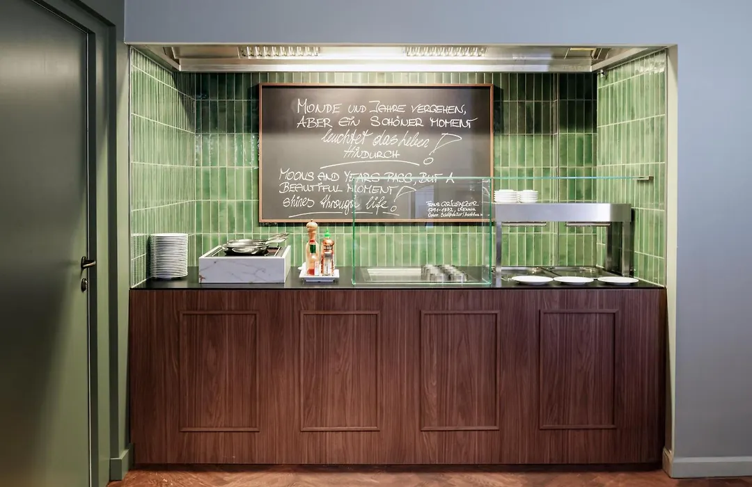 Crowne Plaza Vienna By Ihg-1