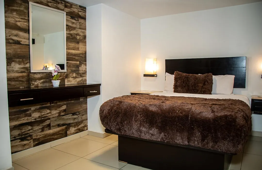 Hotel Velario-1
