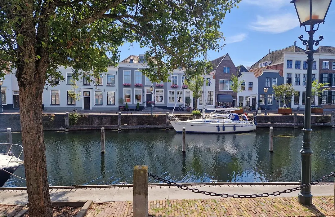 Boutique Hotel De Grote Kade-1