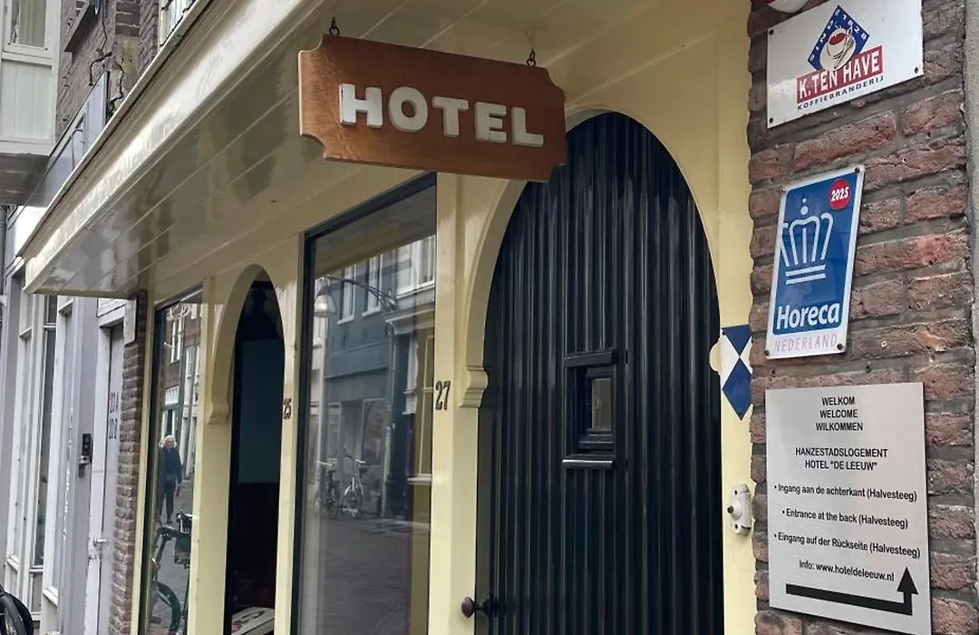 Hotel Hanzestadslogement De Leeuw in het centrum, Snoepwinkel, Hanzemuseum, Koffieschenkerij met Binnenplaats, Kamers met keukentje en Ontbijtservice-1