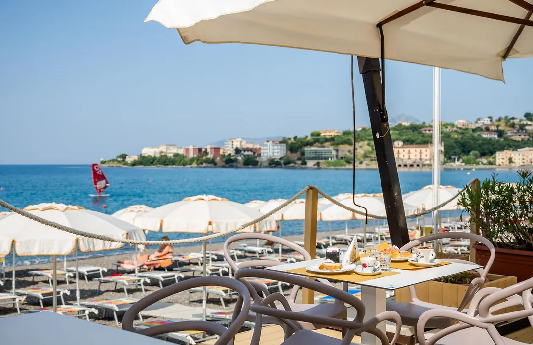 Hotel Tirreno-1