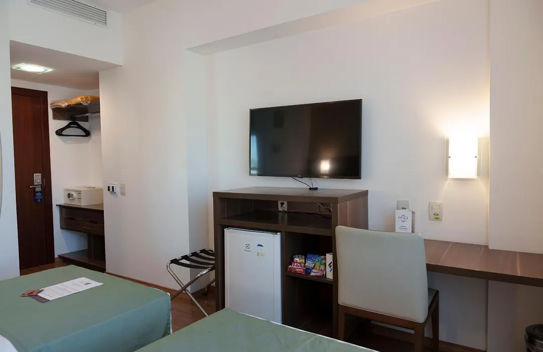 Firenze Business Hotel - Grande Florianópolis-1