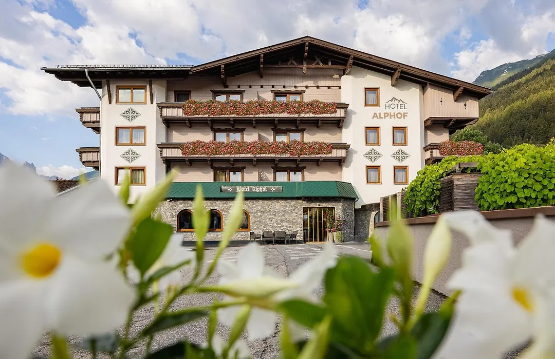 Hotel Alphof Stubaital-1