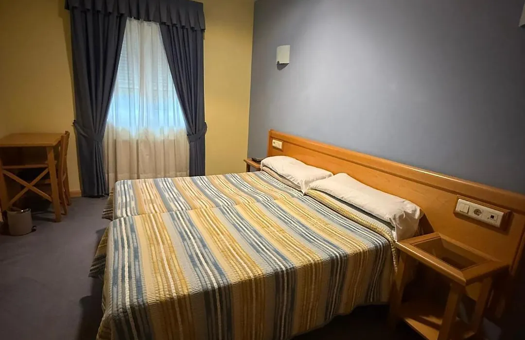 Hotel La Guindal-1