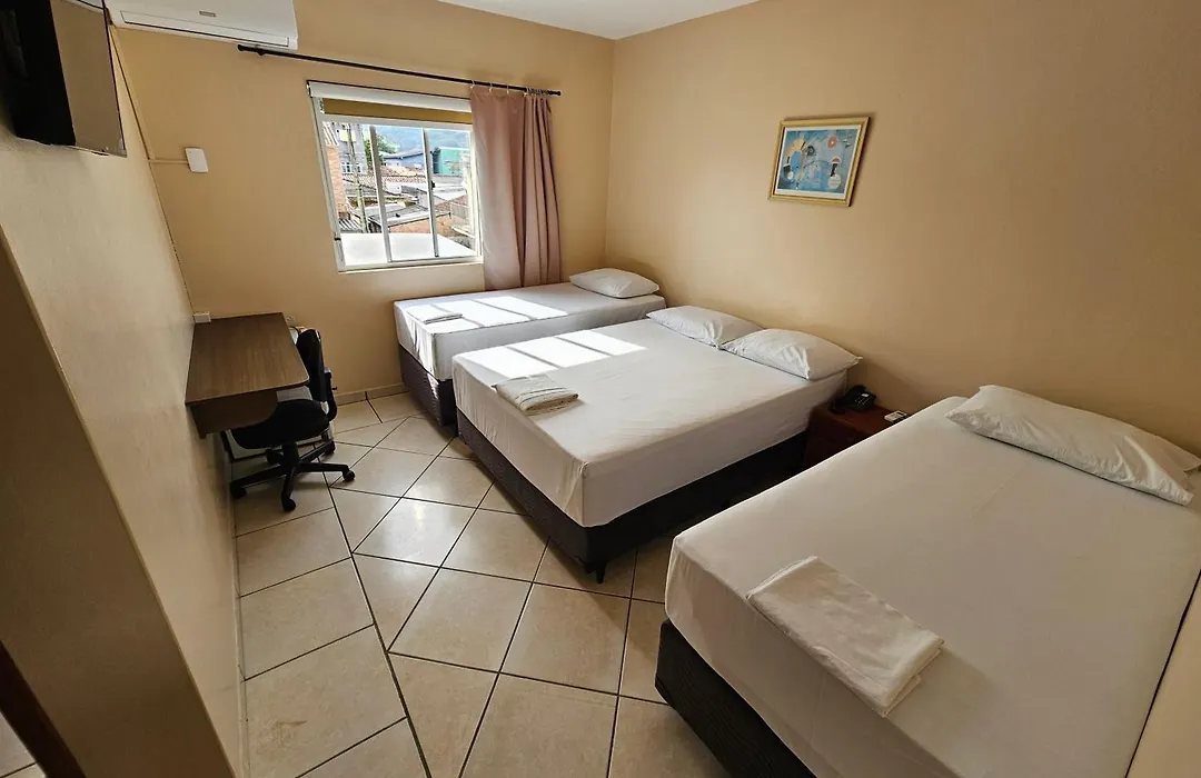 Hotel Pontal-1