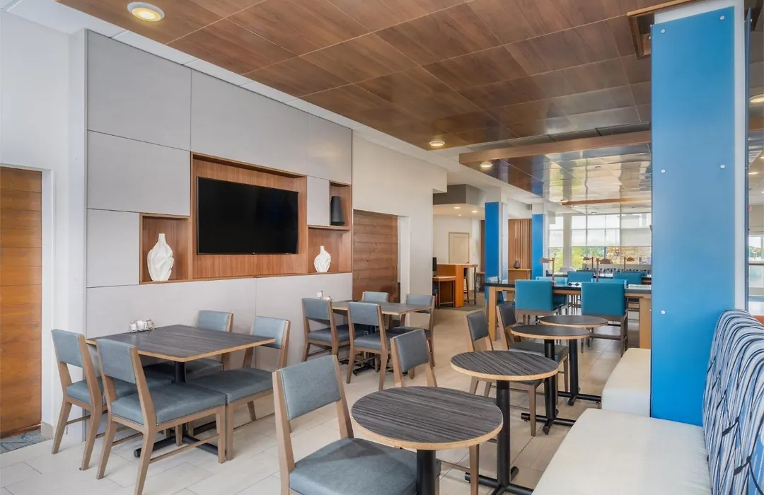 Holiday Inn Express & Suites - Lexington W - Versailles By Ihg-1