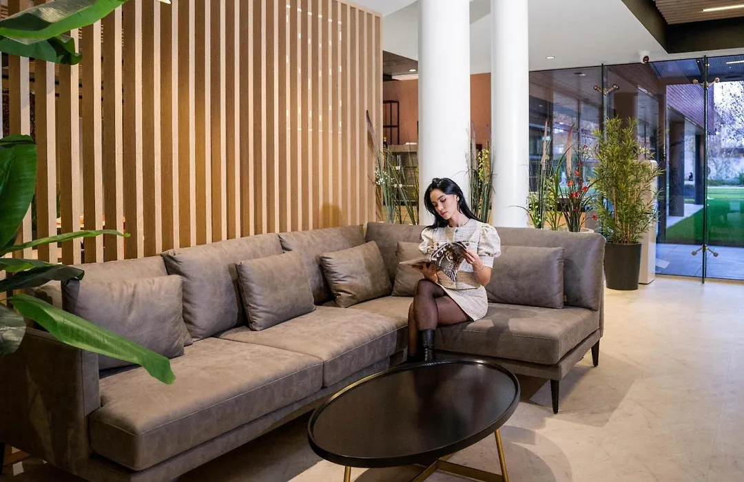 Executive Residency By Best Western Amsterdam Airport-1