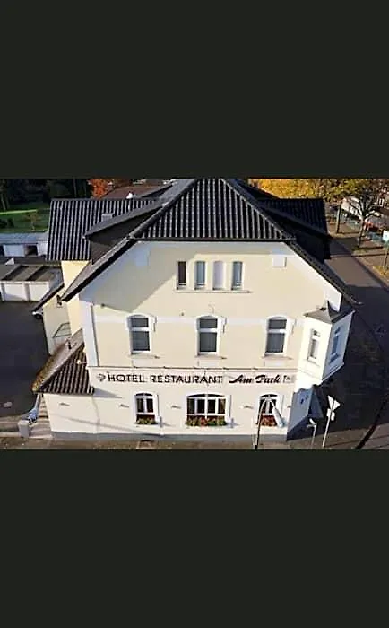 Hotel Restaurant Am Park-1