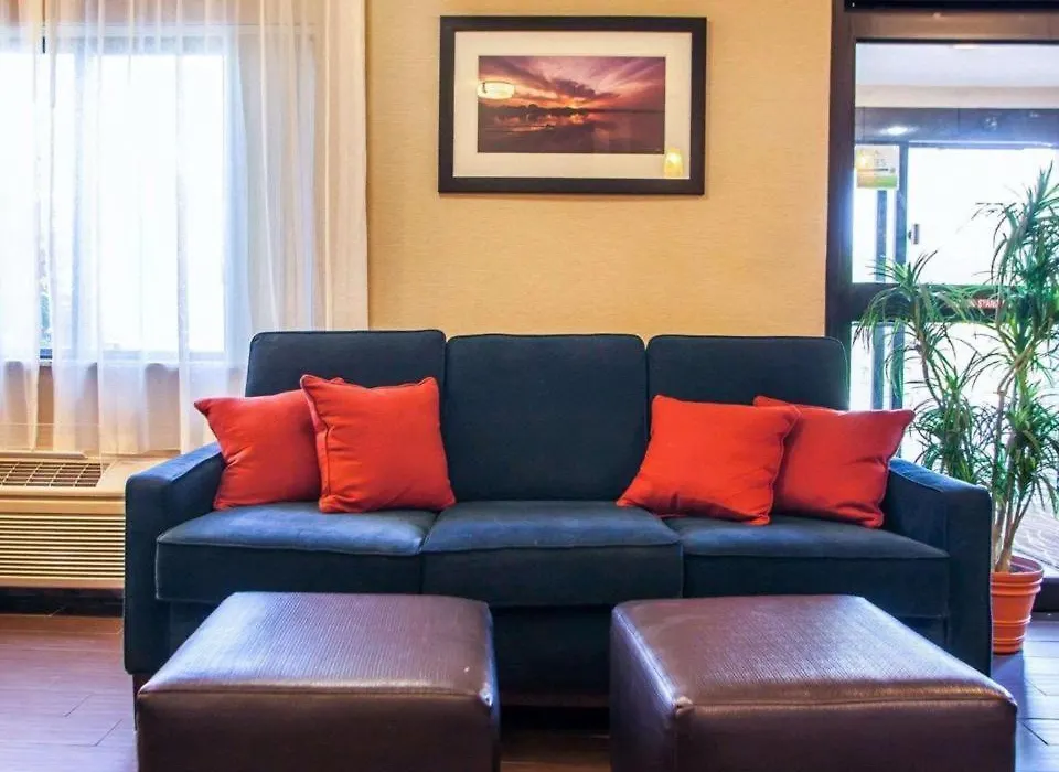 Comfort Inn Moline - Quad Cities-1