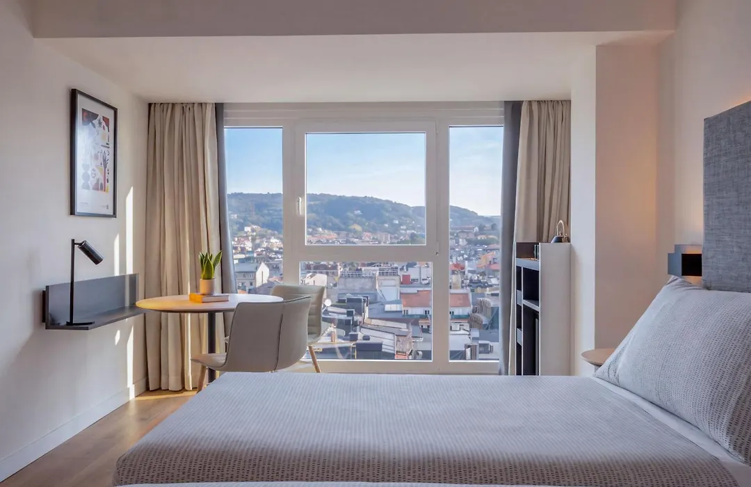Innside By Melia San Sebastian Orly-1
