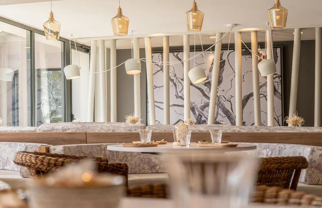 Mercure Valence-1