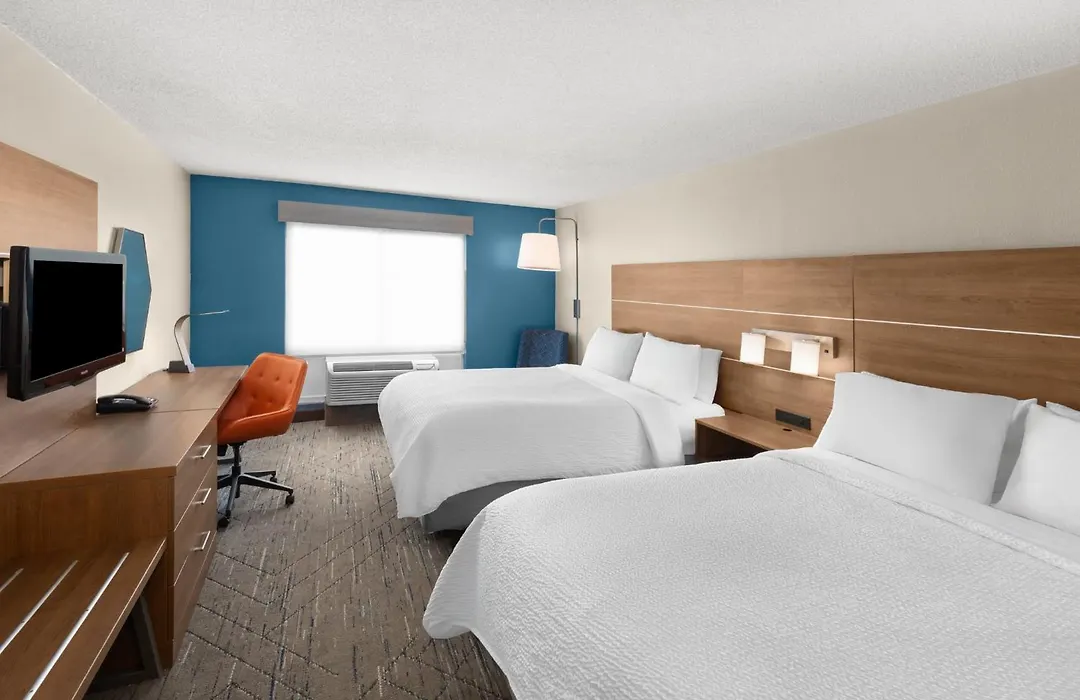 Holiday Inn Express Hotel & Suites Frankfort By Ihg-1