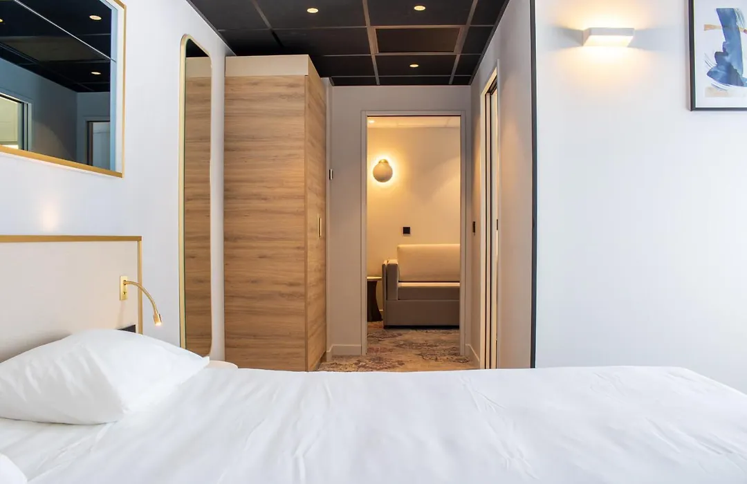 Brit Hotel Cahors Centre - Le Valentre-1