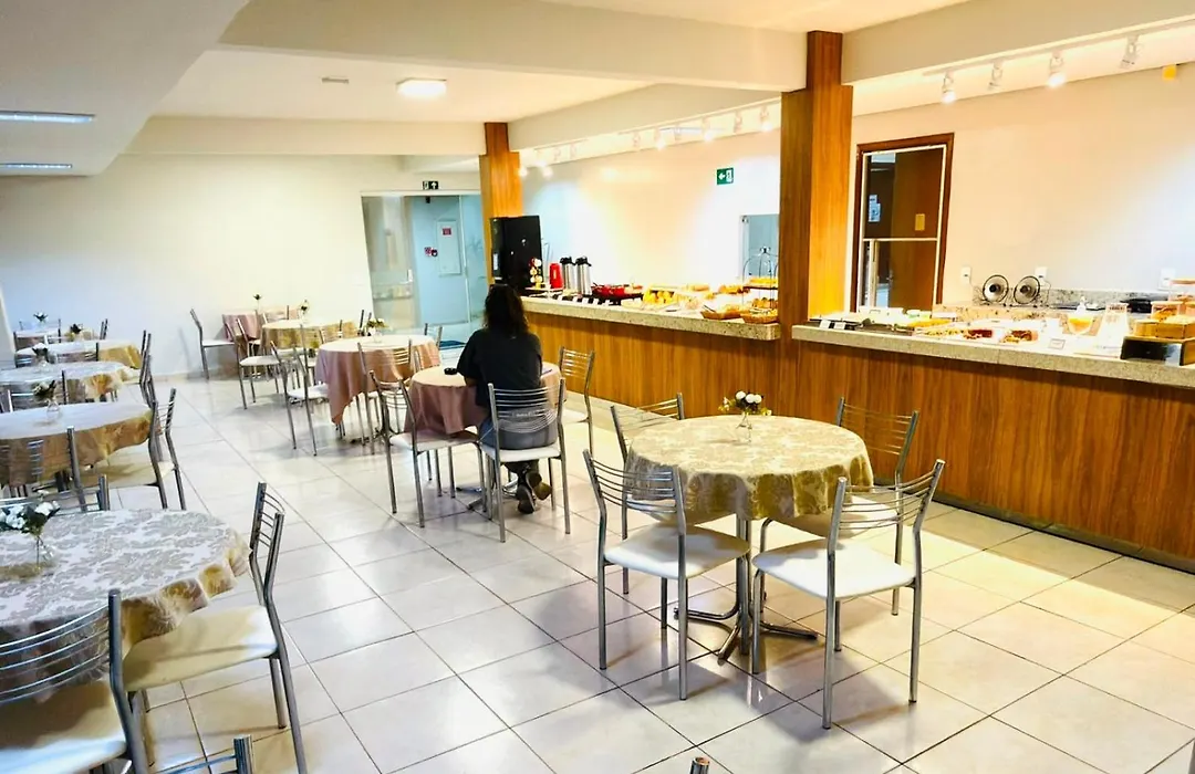 Monte Castro Executive Hotel-1