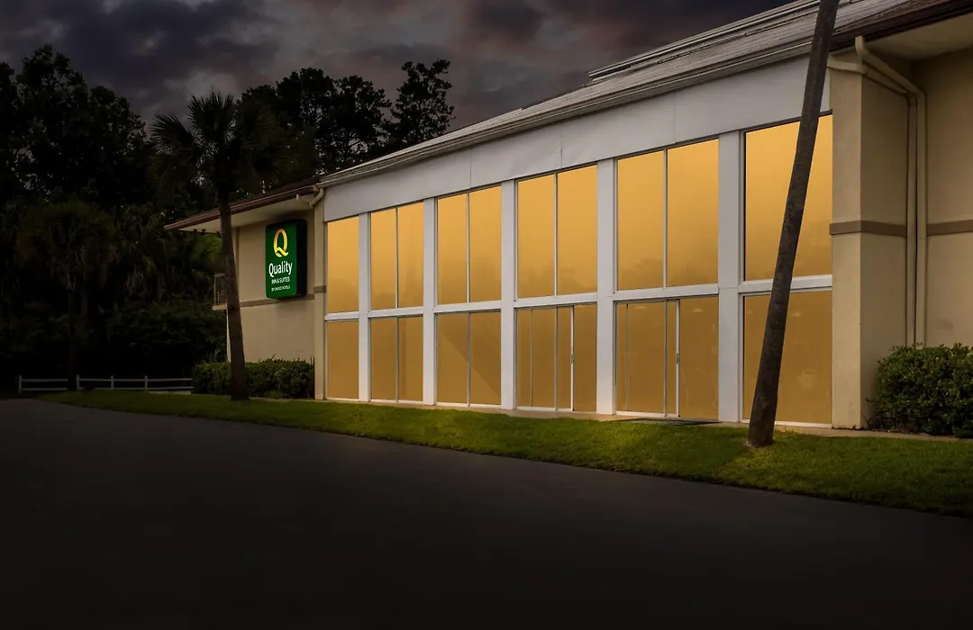 Quality Inn & Suites Ridgeland-1
