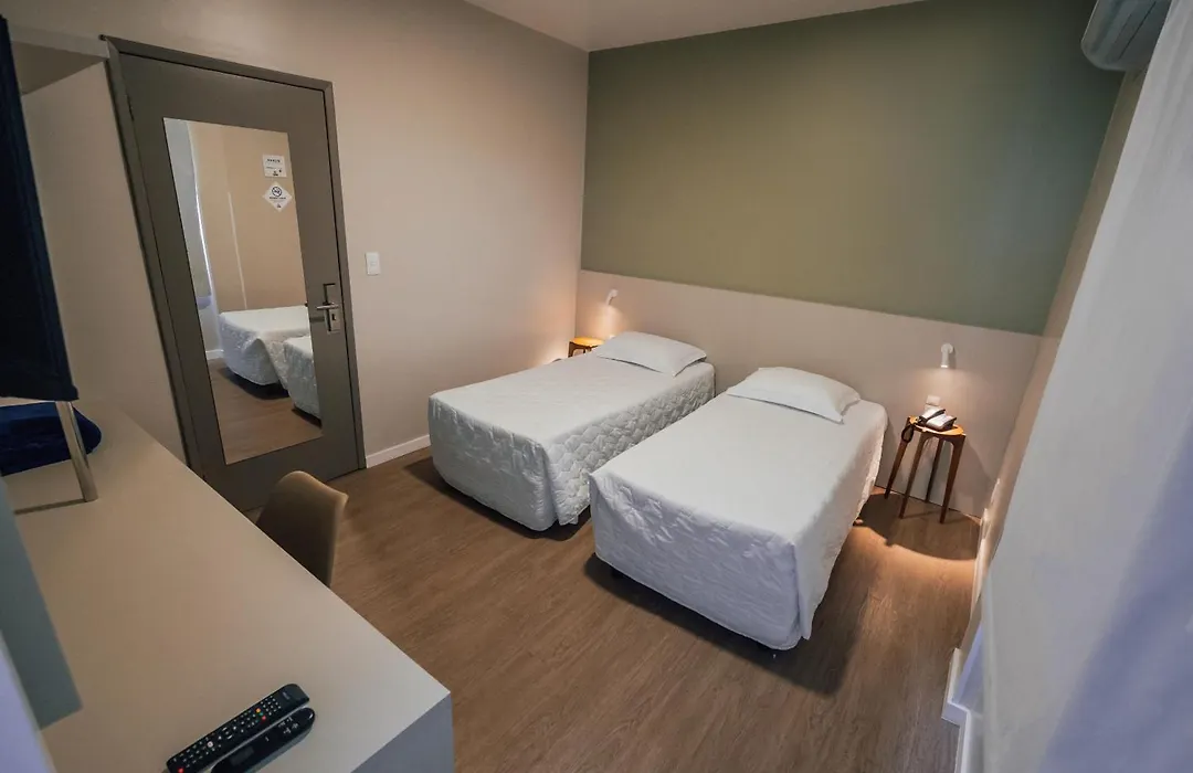 Hotel Gracher Brusque-1