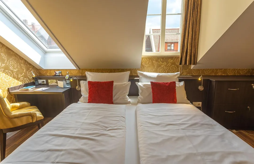 Moments Boutique Hotel-1
