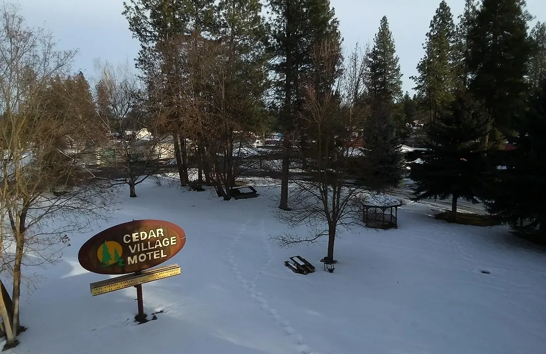 Cedar Village Motel-1