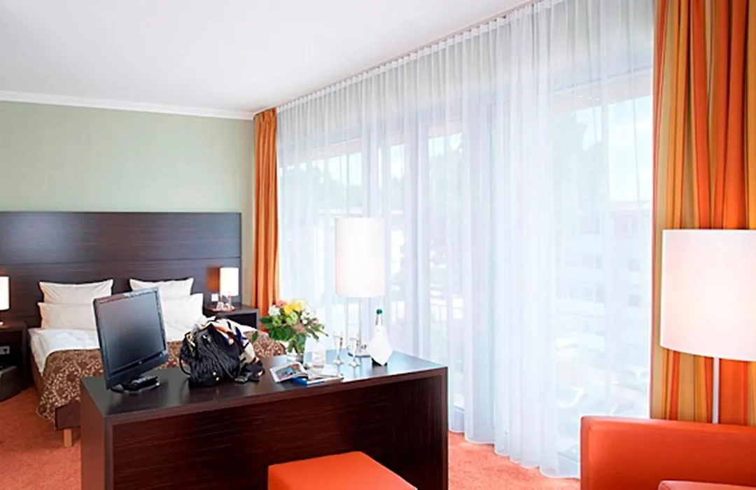 Hotel Central Regensburg Citycentre, Sure Hotel Collection By Best Western-1