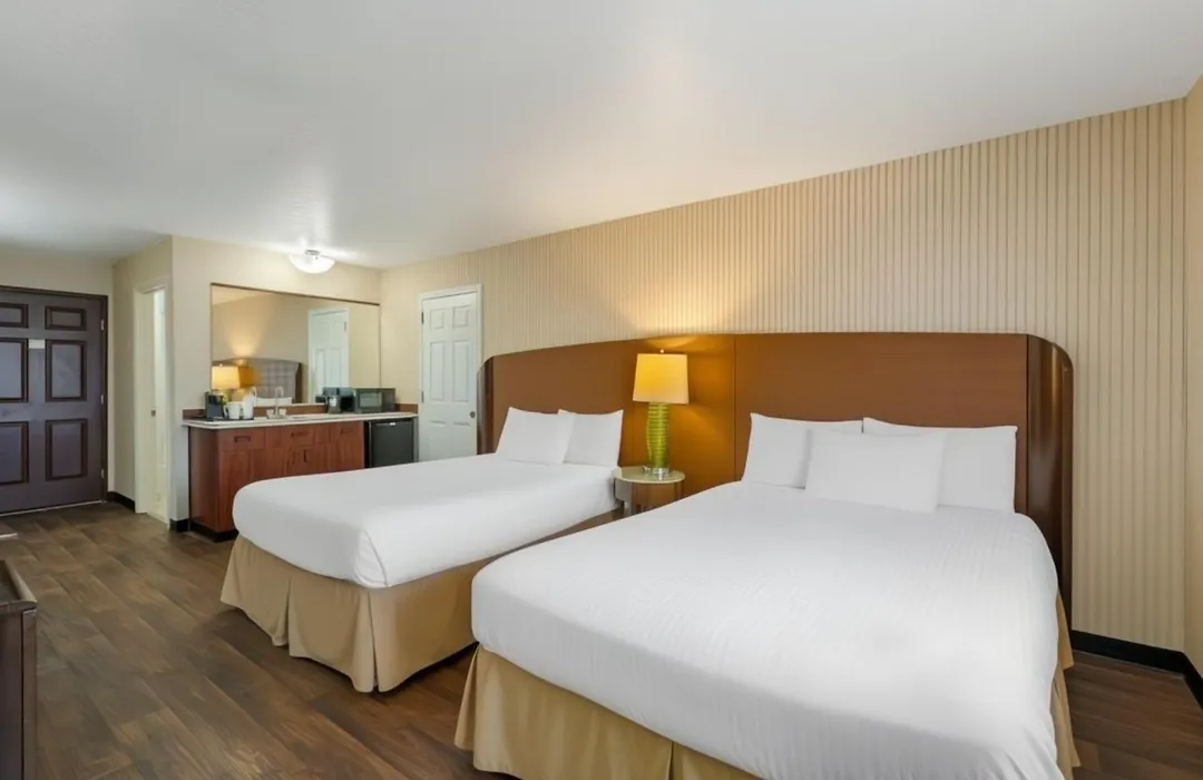 Red Lion Hotel Rogue Regency Medford Airport-1
