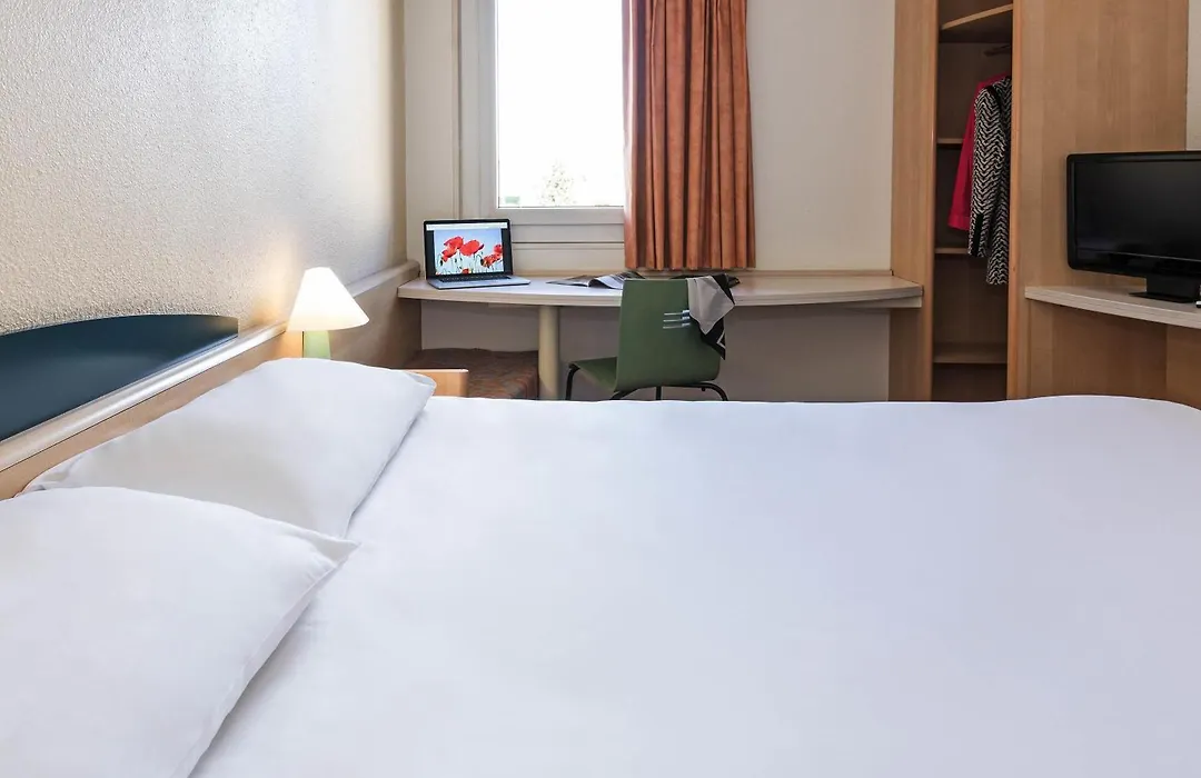 ibis Montbéliard-1