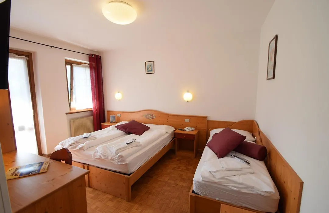 Albergo Miravalle-Tre Cime Views-1