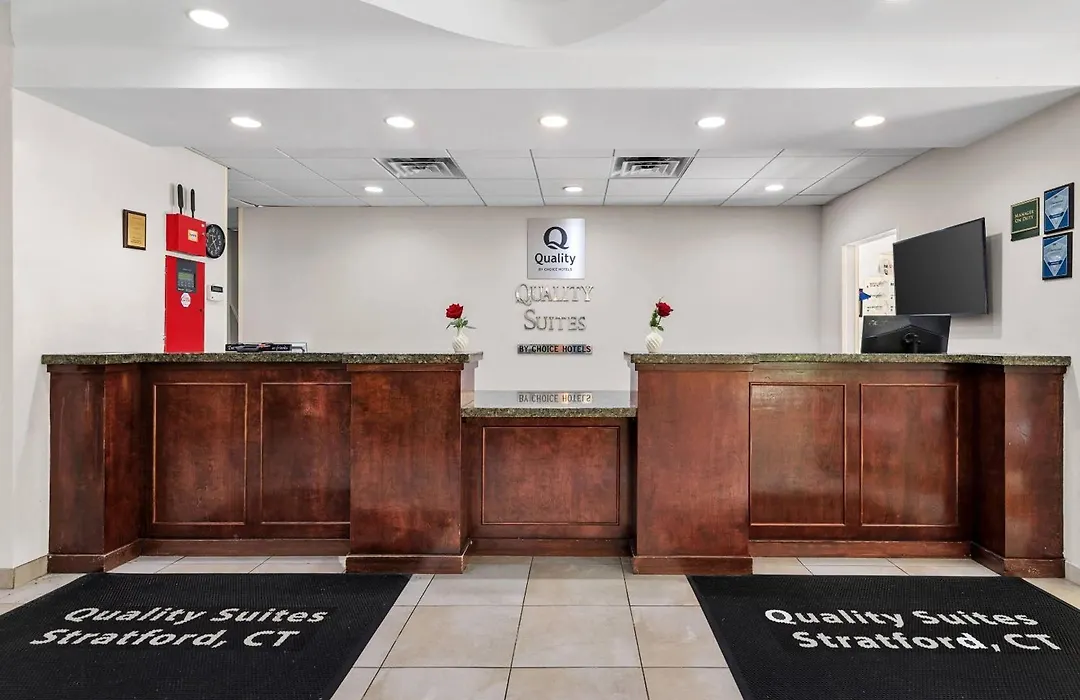 Quality Suites Stratford-1