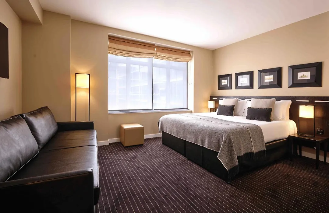 The Resident Victoria-1