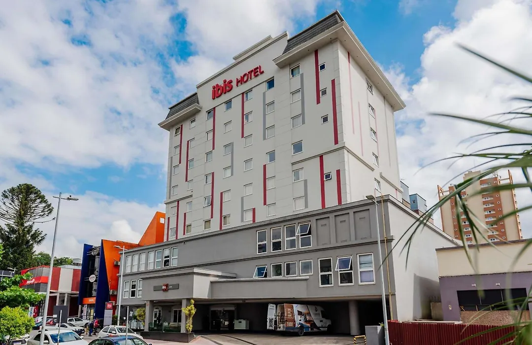 ibis Joinville-1