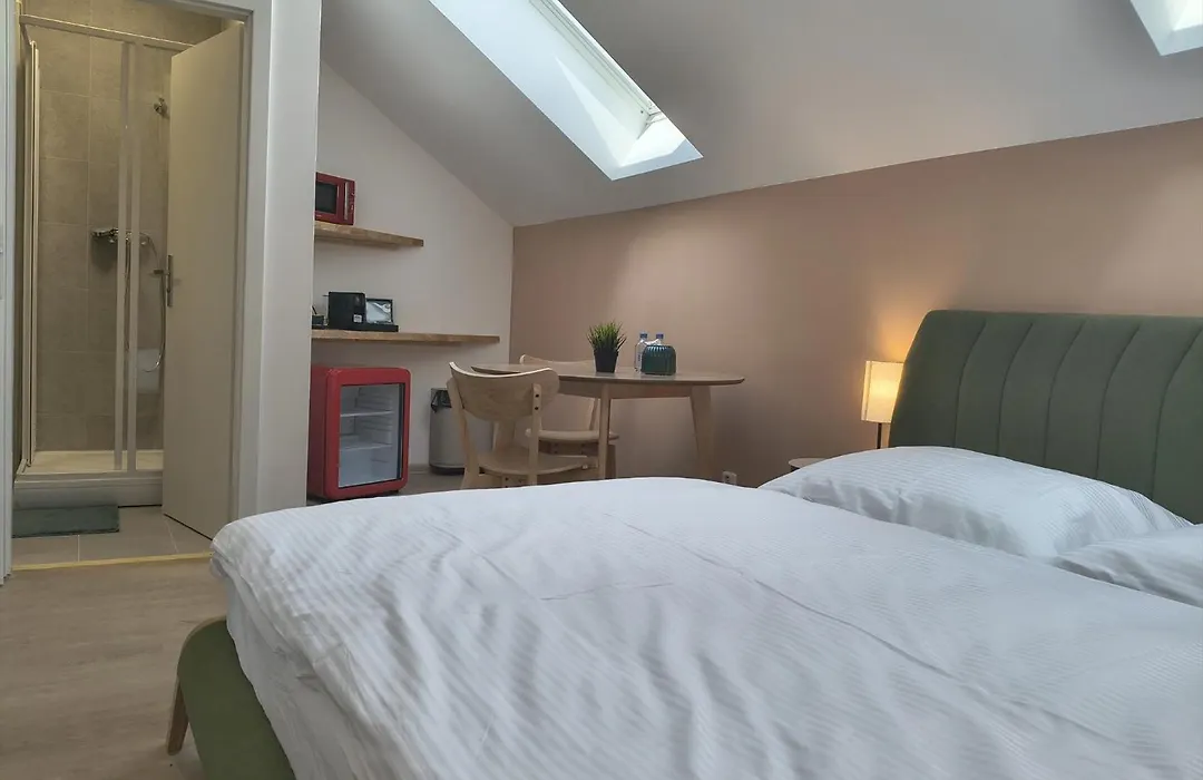 Chill Apartments-1