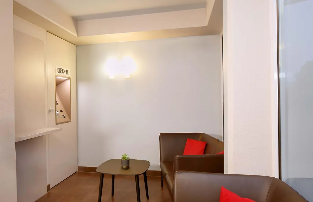 B&B Hotel Berlin-Süd Genshagen-1