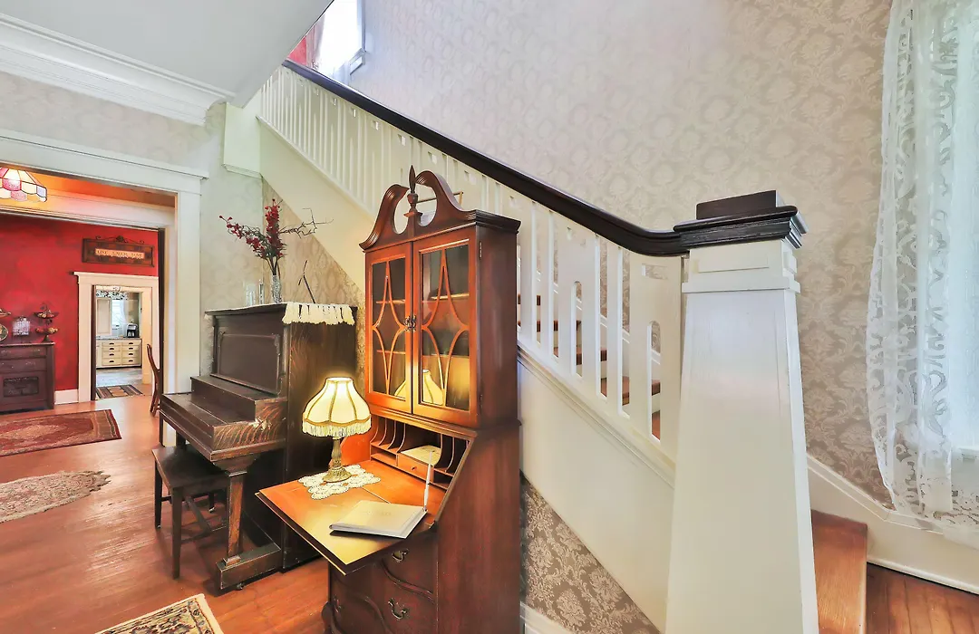 The Lancaster Manor Bed And Breakfast-1