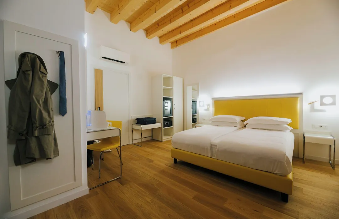 Hotel Città di Parenzo-1