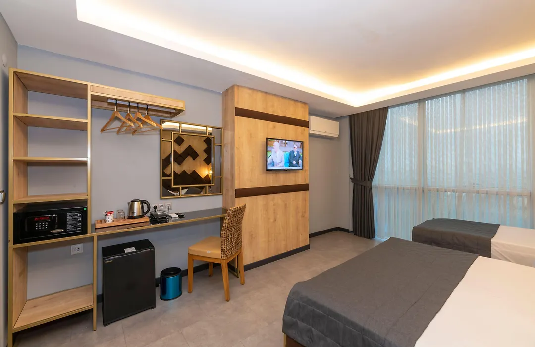 Fly And Stay Airport Hotel-1